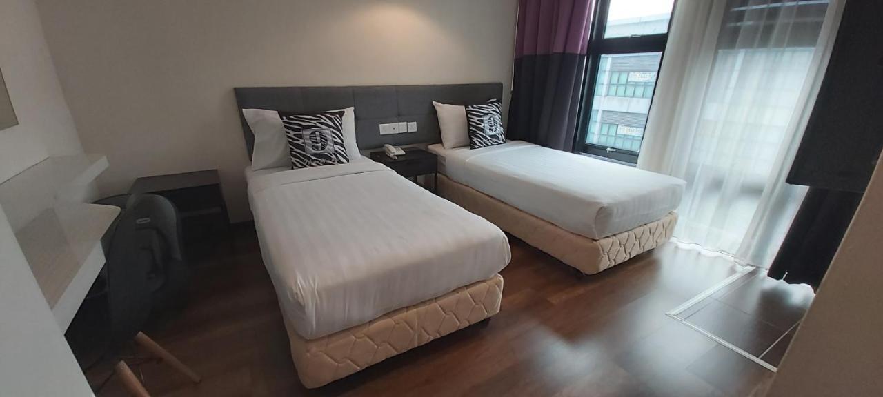 9 Square Hotel - Subang Subang Jaya Ngoại thất bức ảnh