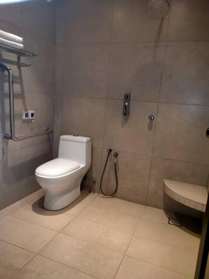 9 Square Hotel - Subang Subang Jaya Ngoại thất bức ảnh
